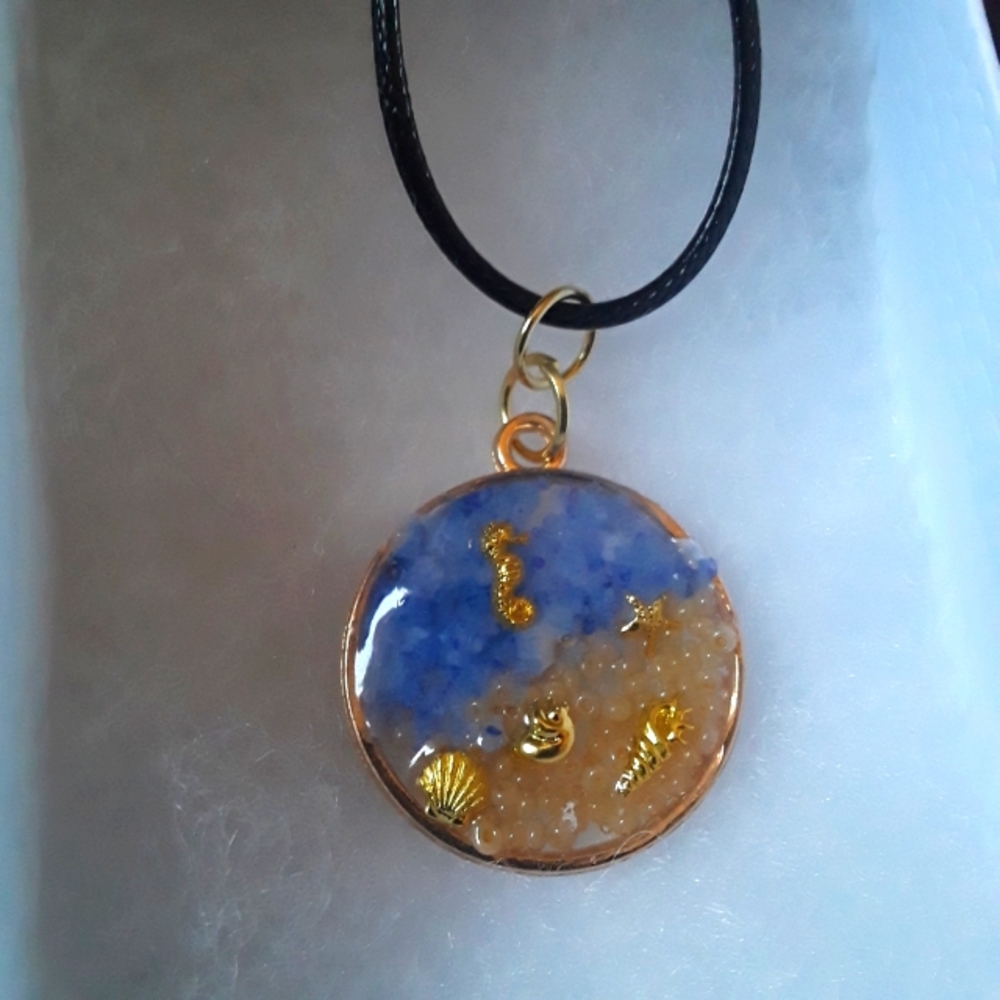 💜OCEAN THEMED NECKLACE HANDMADE